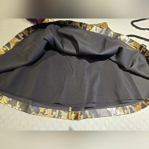 $395 Alice + Olivia Women's Black High Rise Vegan Leather Mini Skirt Size 4 - Picture 6 of 7